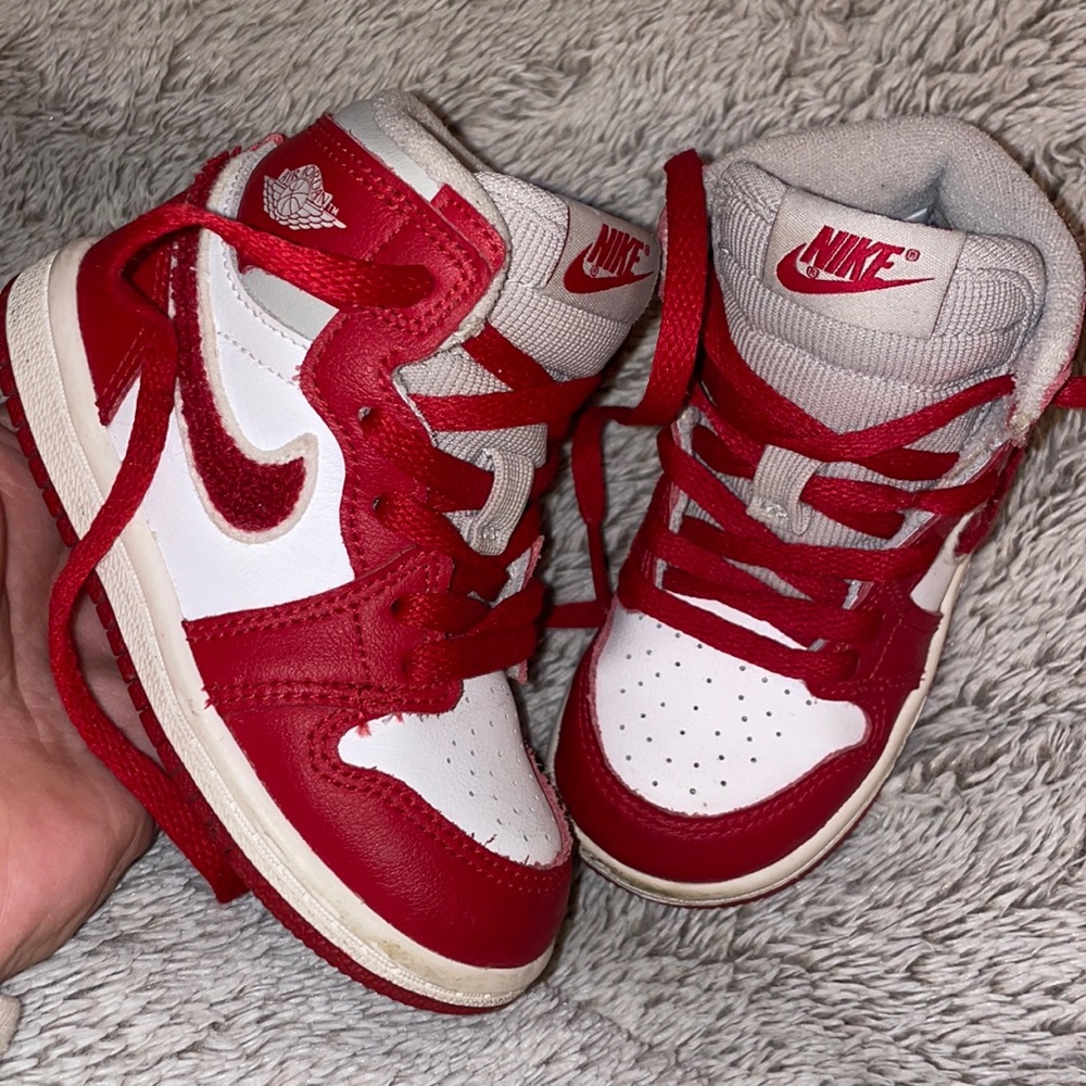 Nike Jordan size 7C